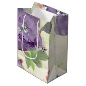 Paarse Bloemen Geschenktas Medium Cadeauzakje (Voorkant Gekanteld)