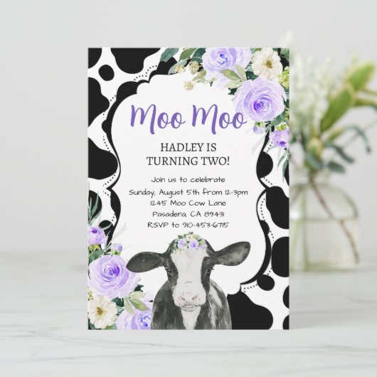 Paarse Bloemen Koe Boerderij Verjaardag Kaart (Staand voorkant)