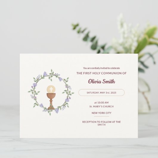 Paarse bloemen Krans Eerste Communie Uitnodiging (Staand voorkant)