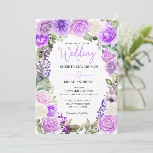 Paarse Bloemen Lente Huwelijksuitnodiging Kaart (Staand voorkant)