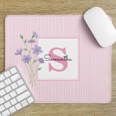 Paarse bloemen roze strepen monogram muismat