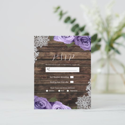Paarse Bloemen Rozen Rustieke Kant Bruiloft RSVP Kaart (Staand voorkant)
