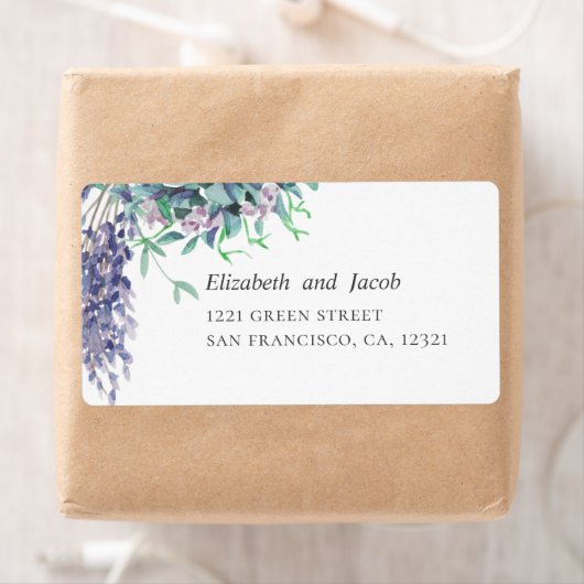 Paarse bloemen. Tuinbloemen. Lavendeladres Etiket (Insitu)