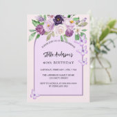 Paarse bloemen vlinders boog luxe verjaardag kaart (Staand voorkant)
