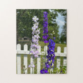 Paarse Bloemen Witte Hek Foto, Aangepaste Schattig Legpuzzel (Verticaal)