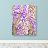 Paarse bloemenbloem met bloesem canvas afdruk (Insitu (Houten vloer))