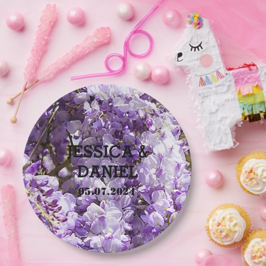 Paarse bloemenbloem met bloesem papieren bordje (Feest)