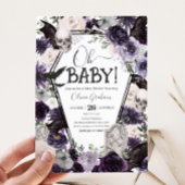Paarse bloemengotisch Baby shower Kaart