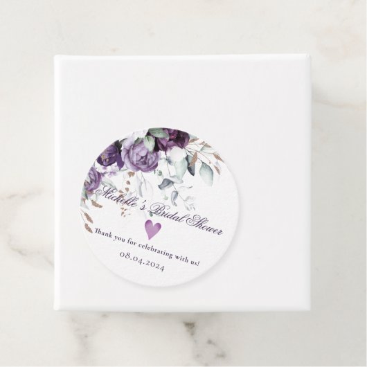 Paarse bloemenhart elegante bruiloft bedankjes labels (In situ)
