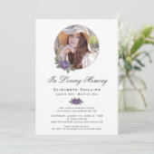 Paarse bloemenherdenkingsdienst begrafenisfoto kaart (Staand voorkant)