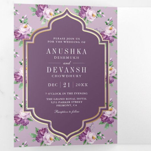 Paarse bloemenpatroon QR-code Indiase bruiloft Drieluik Uitnodiging (Binnenzijde eerst)