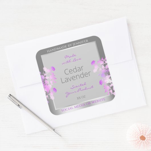 Paarse bloemenverpakkingsetiketten grijs zilver vierkante sticker (Envelop)