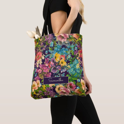  paarse bloemenzwart patroonmonogram tote bag (Dichtbij)