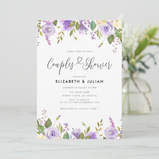 paarse bloemetjes douche-uitnodiging kaart (Staand voorkant)