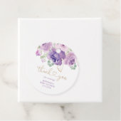 Paarse bloemige bedank je babyshower bedankjes labels (In situ)