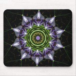 Paarse Bloemige Mandala Kaleidoscoop Kunst Muismat