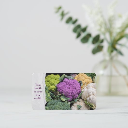 Paarse bloemkool op de markt visitekaartje (Staand voorkant)