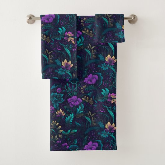 Paarse bloesems en Blauwgroen bladeren Bad Handdoek (Insitu)