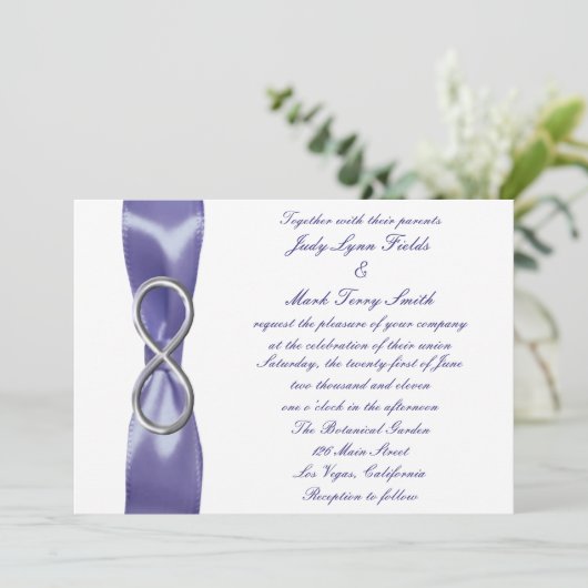 Paarse Blue Silver Infinity Wedding Uitnodiging (Staand voorkant)