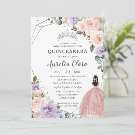 Paarse Blush Bloemen Roos Jurk Silver Quinceañera Kaart (Staand voorkant)
