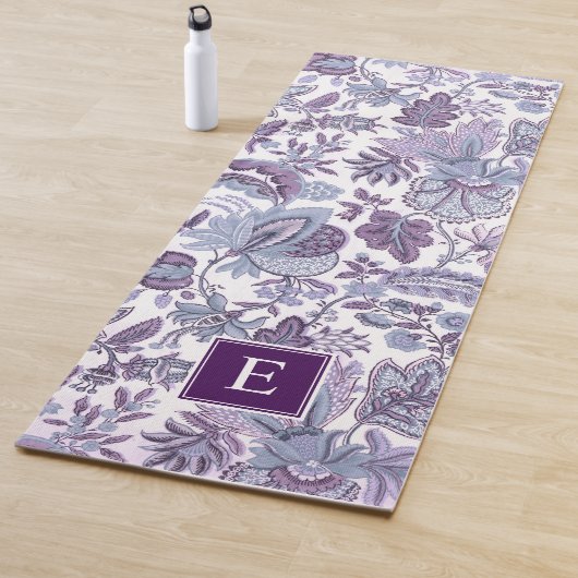 Paarse Boho Floral Monogram Yogamat (In situ)
