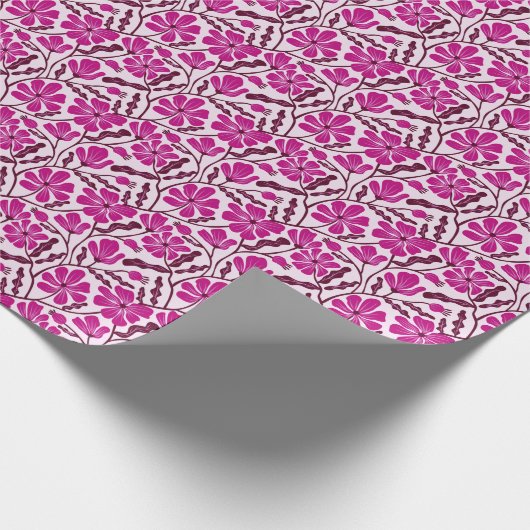 Paarse Boho Mid Century Modern Floral Pattern Cadeaupapier (Hoek)