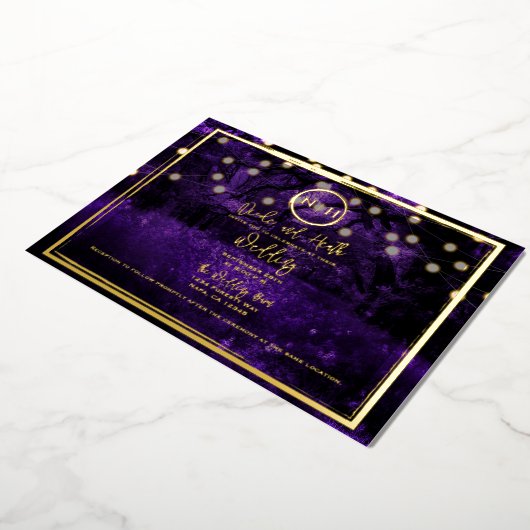 Paarse boslights Elegant Weddenschap Foto Gold Folie Uitnodiging (Gedraaid)