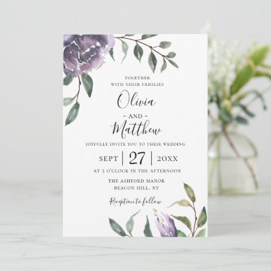 Paarse Botanische Bloemen Bruiloft Uitnodiging (Staand voorkant)