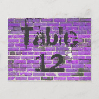 Paarse Brick Graffiti Recepingstabel Nummers Briefkaart