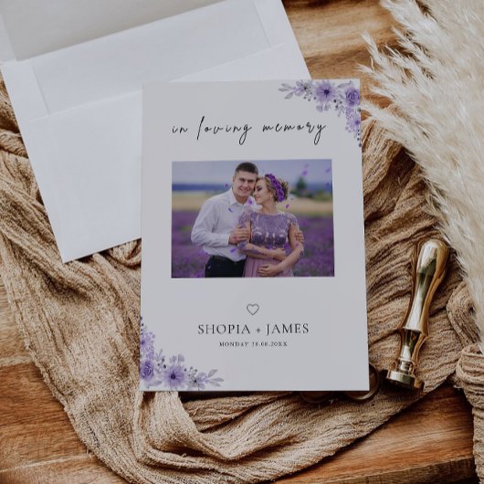 Paarse bruiloft in liefdevolle herinnering foto te kaart