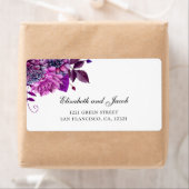 Paarse bruiloft. Lila bloemen. Bloemadres Etiket (Insitu)