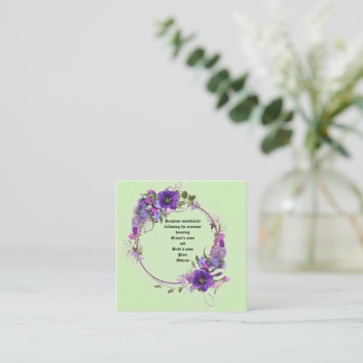 Paarse bruiloft voor weduwen rond huwelijk informatiekaartje (Staand voorkant)