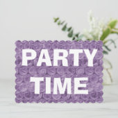 Paarse bubbel omhullen uitnodiging (Staand voorkant)