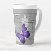 Paarse Butterfly Rustic Personalized Latte Mok (Rechterhoek)