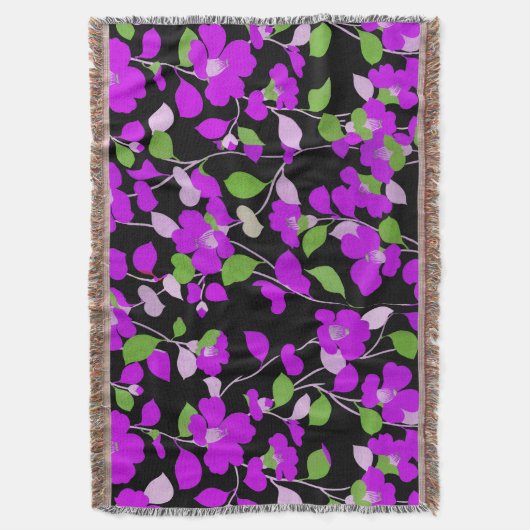 PAARSE CAMELLIAS, WITTE GROENEN LATEN ZWARTE VORM DEKEN (Voorkant Verticaal)