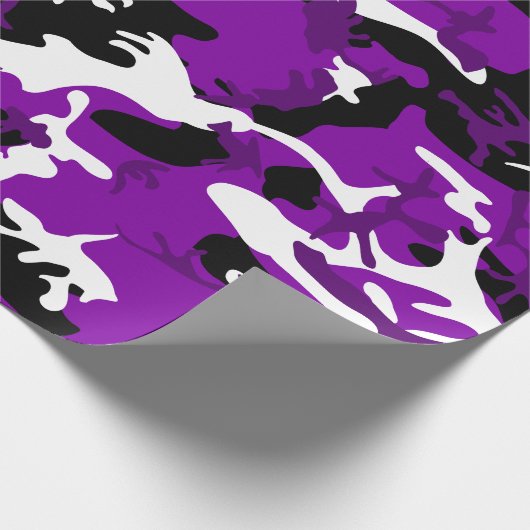 paarse camouflage zwart wit camo cadeaupapier (Hoek)