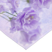 Paarse Campanella Flowers Macro Korte Tafelloper (Hoek)