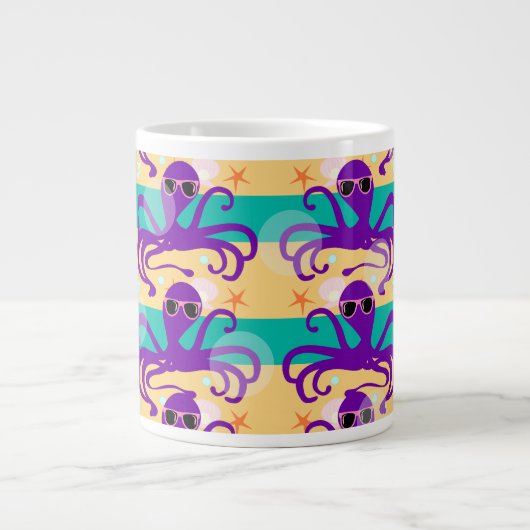 Paarse Cartoon Octopus Underwater Fun Design Grote Koffiekop (Voorkant)