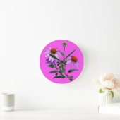 Paarse cefloer op roze ronde klok (Huis)
