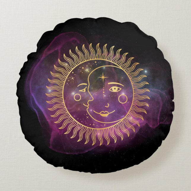 Paarse Celestial Sun en Moon Rond Kussen (Voorkant)