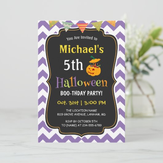 Paarse Chevron Kind Halloween Birthday Party Kaart (Staand voorkant)