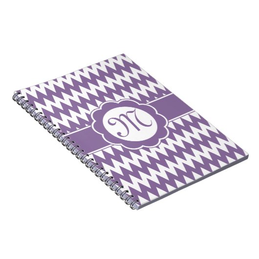 Paarse Chevron Pattern & Monogram Flower Notitieboek (Rechterzijde)