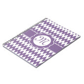 Paarse Chevron Pattern & Monogram Flower Notitieboek (Linkerzijde)