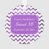 Paarse Chevron Pattern Sweet 16 Ornament (achterkant)