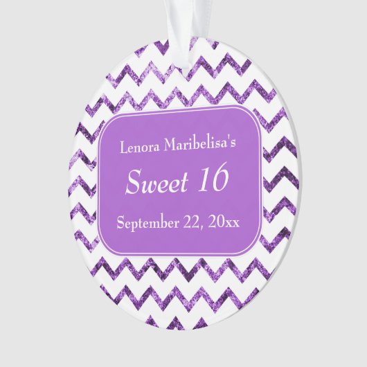 Paarse Chevron Pattern Sweet 16 Ornament (voorkant)