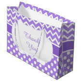 Paarse Chevron & Witte Polka Dots Baby shower Groot Cadeauzakje (Voorkant Gekanteld)