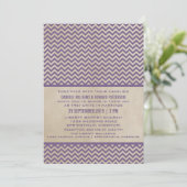 Paarse Chic Chevron Wedding Invite Kaart (Staand voorkant)