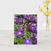 Paarse clematis bloemen en bladeren foto kaart (Gele Bloem)