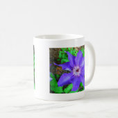 Paarse Clematis Flower Koffiemok (Voorkant rechts)
