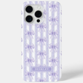 Paarse Coquette Strikken op Gestreept Monogram iPhone 15 Pro Max Hoesje
